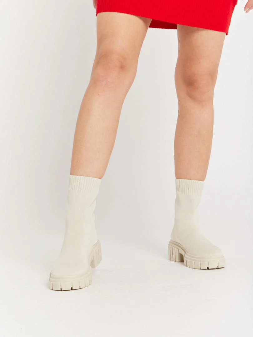 Bottines chaussettes blanches - Image 10