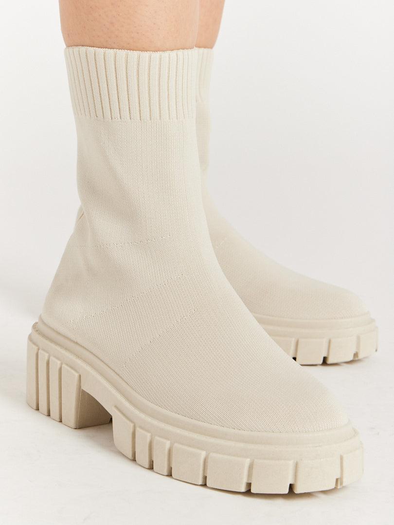 Bottines chaussettes blanches - Image 12