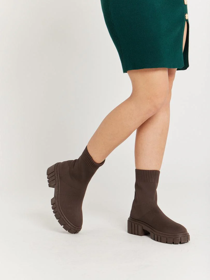 Bottines chaussettes blanches - Image 13