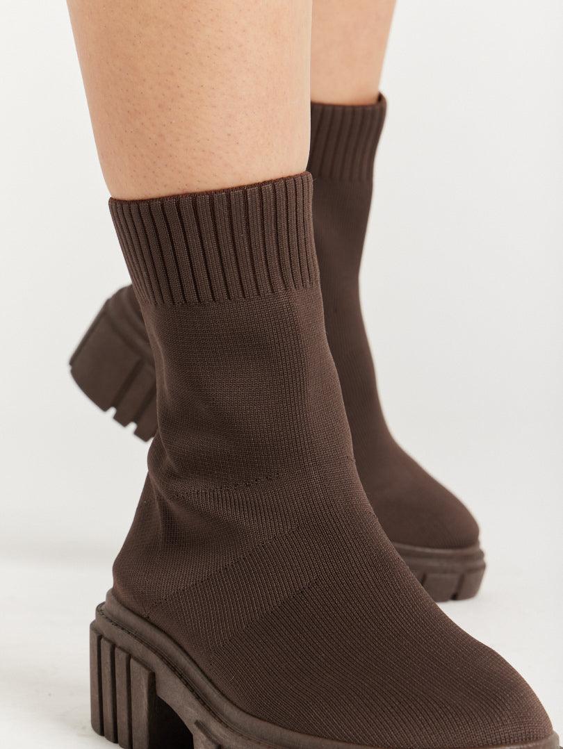 Bottines chaussettes blanches - Image 16