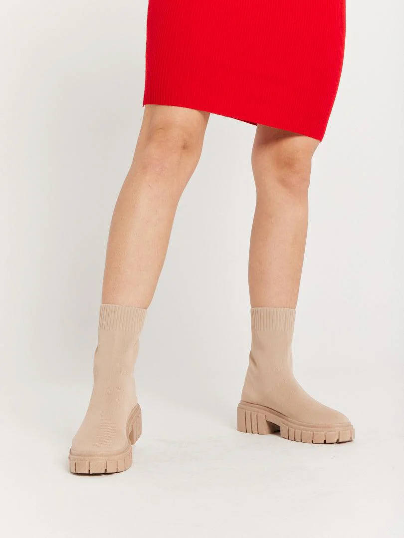 Bottines chaussettes blanches - Image 7