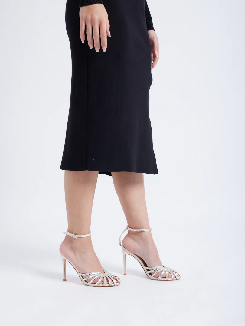 Escarpins style rétro à strass - Image 3