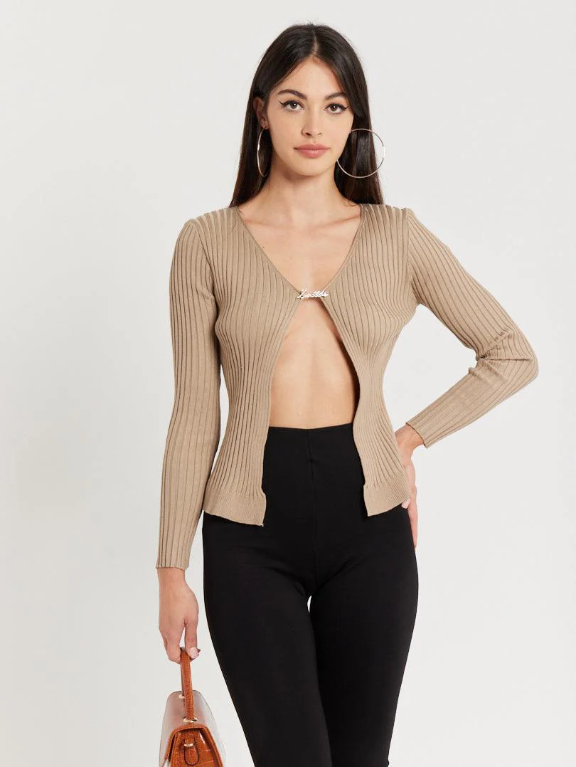 Gilet maille fine fermeture broche Beige sable - Image 5