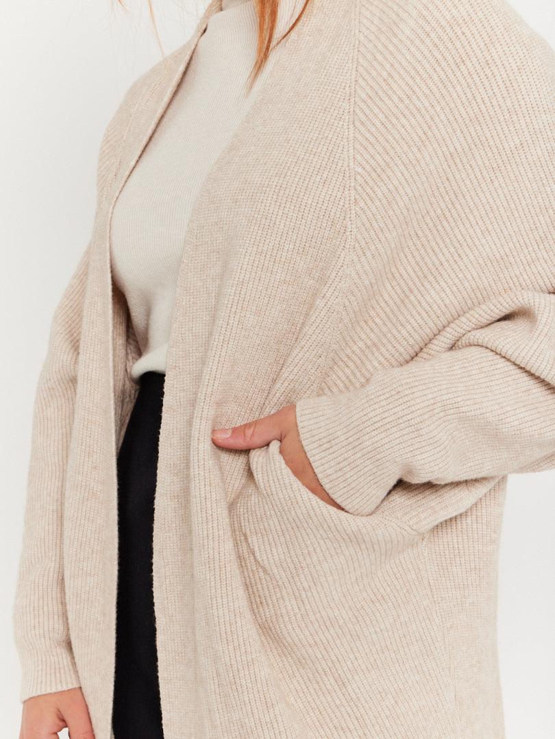 Gilet mi long en maille - Image 12