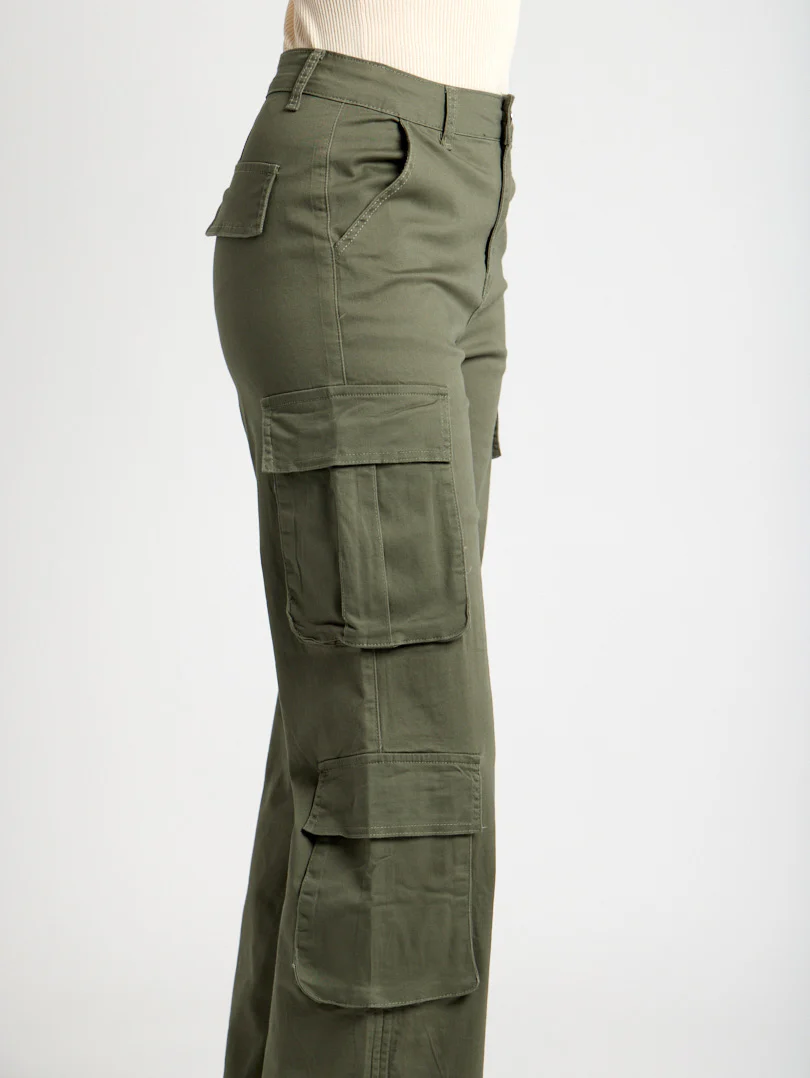 Pantalon cargo droit avec cordon de serrage - Image 15