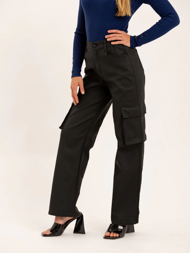 Pantalon cargo en simili cuir - Image 3