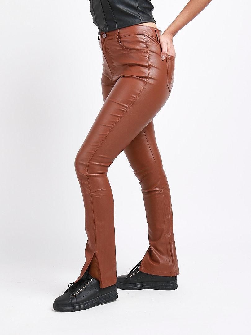 Pantalon simili cuir marron à fentes - Image 4