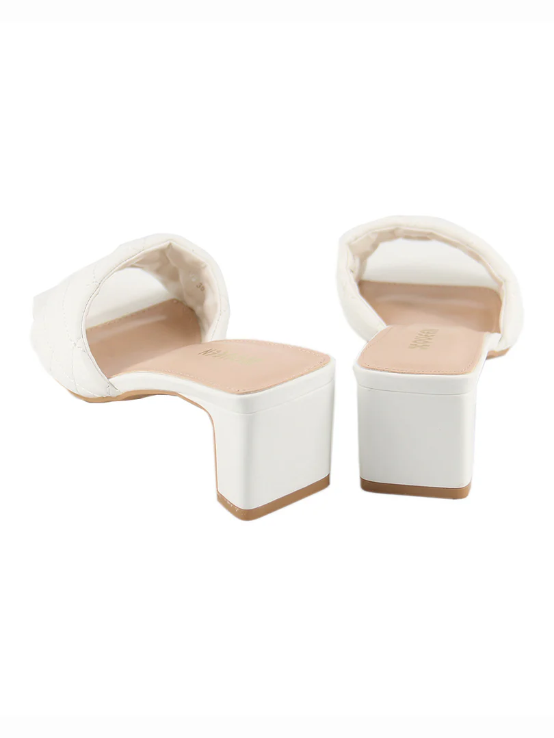 Sandale à talon matelassé bout carré - Image 7