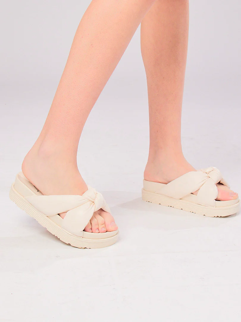 Sandale simili cuir brides matelassées formant un nœud - Image 3